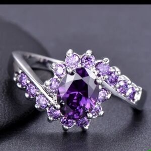 Elegant Purple Gemstone Ring